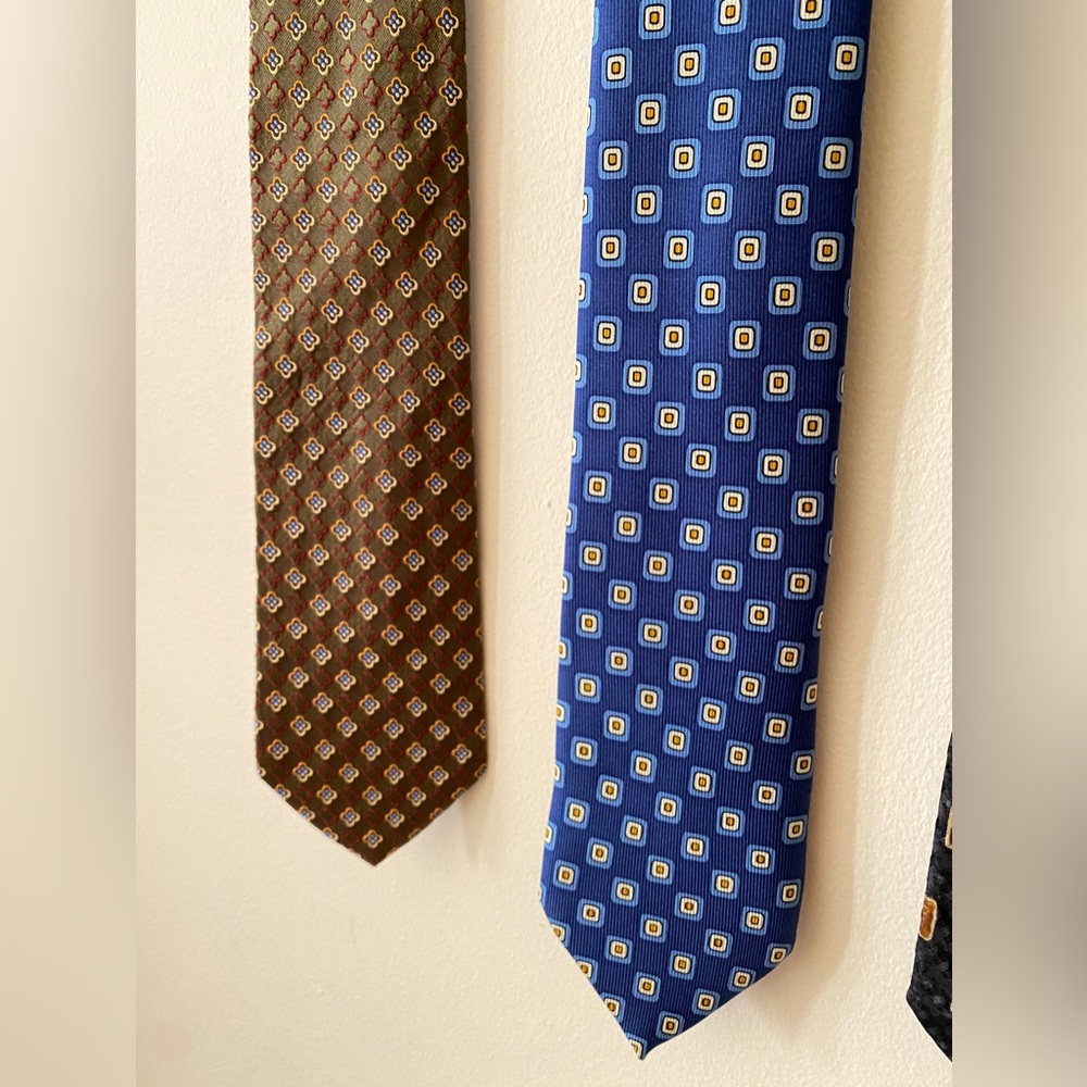 Ermenegildo Zegna Silk Tie Made in Italy pack of three - Picture 6 of 17